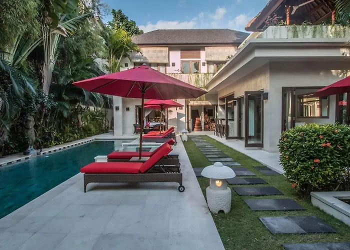 Villa Kalimaya Iii Beautiful & Luxurious 3-bedroom Private With Pool 150-metres To